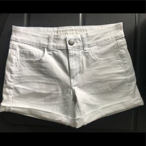 American Eagle Jean Midi Shorts- Size 6 White